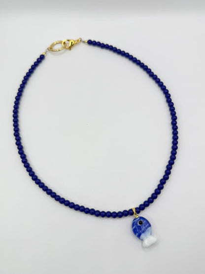 Structured Poisson necklace